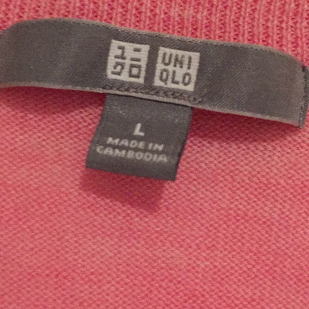Uniqulo - Picture 3 of 7